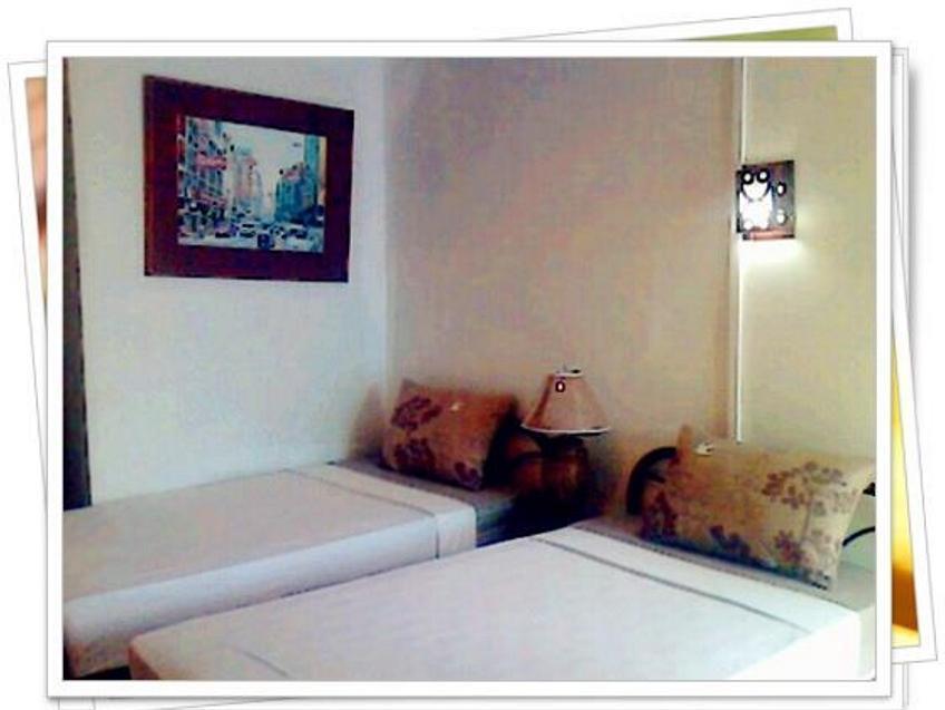 Nang Rong P.California Inter Hostel מראה חיצוני תמונה